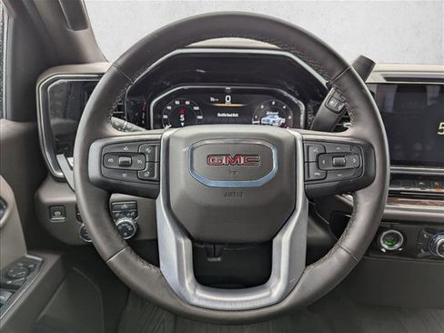 Used 2024 GMC Sierra 1500 SLE w/ X31 Off-Road Package image 15