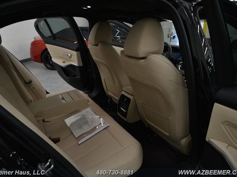 Used 2020 BMW 330i Sedan w/ Driving Assistance Package image 22