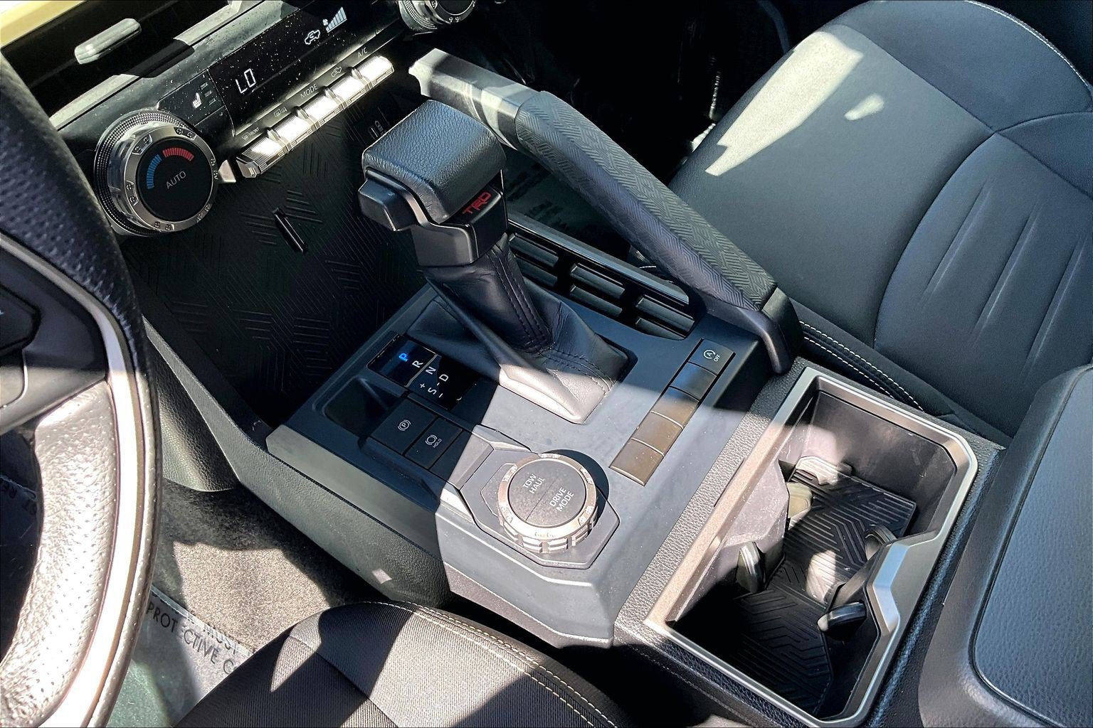 Used 2024 Toyota Tacoma TRD Sport RWD image 17