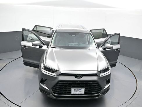 Certified 2025 Toyota Grand Highlander AWD Hybrid image 48