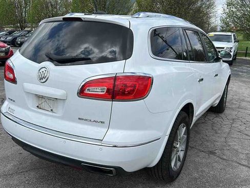 Used 2017 Buick Enclave Leather image 8