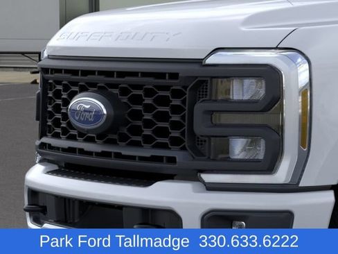 New 2025 Ford F350 XL w/ STX Appearance Package AWD/4WD image 17