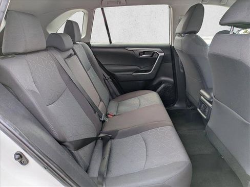 Used 2024 Toyota RAV4 XLE FWD image 19