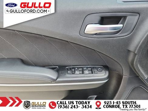 Used 2023 Dodge Charger SXT RWD image 18