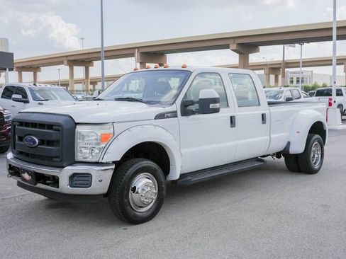 Used 2015 Ford F350 XL w/ Power Equipment Group AWD/4WD image 19
