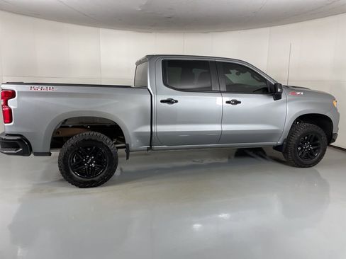 Used 2024 Chevrolet Silverado 1500 LT Trail Boss image 11