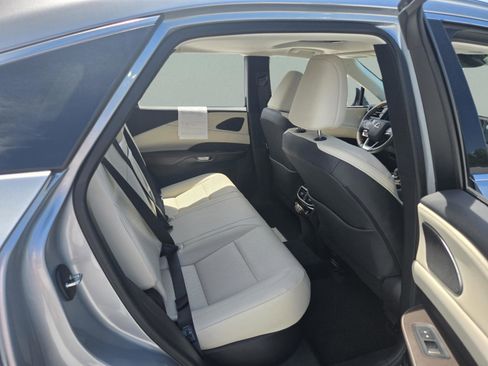 Used 2024 Lexus RX 350 Premium Plus w/ Convenience Package FWD image 15