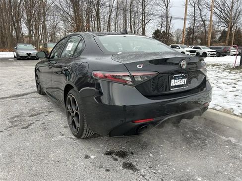 New 2025 Alfa Romeo Giulia Intensa w/ Driving Assist Package image 6