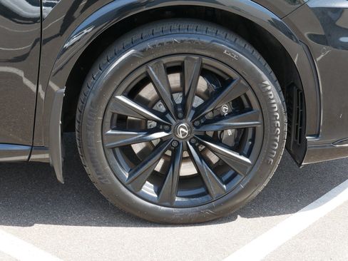 Used 2024 Lexus RX 500h F Sport w/ Convenience Package image 13