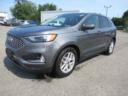 Used 2024 Ford Edge SEL w/ Convenience Package