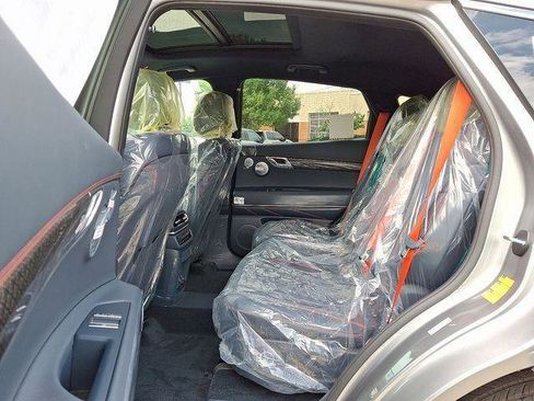 New 2025 Genesis GV80 3.5T e-SC image 6