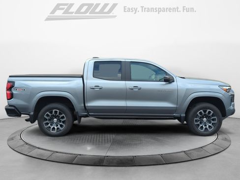 Used 2024 Chevrolet Colorado LT w/ LT Convenience Package III AWD/4WD image 10