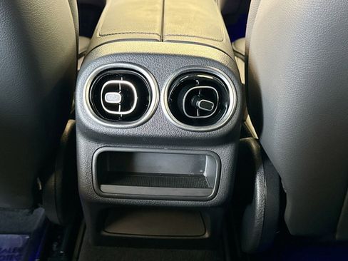 Certified 2025 Mercedes-Benz GLC 300 image 23