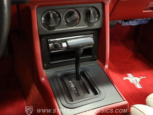Used 1989 Ford Mustang GT image 38