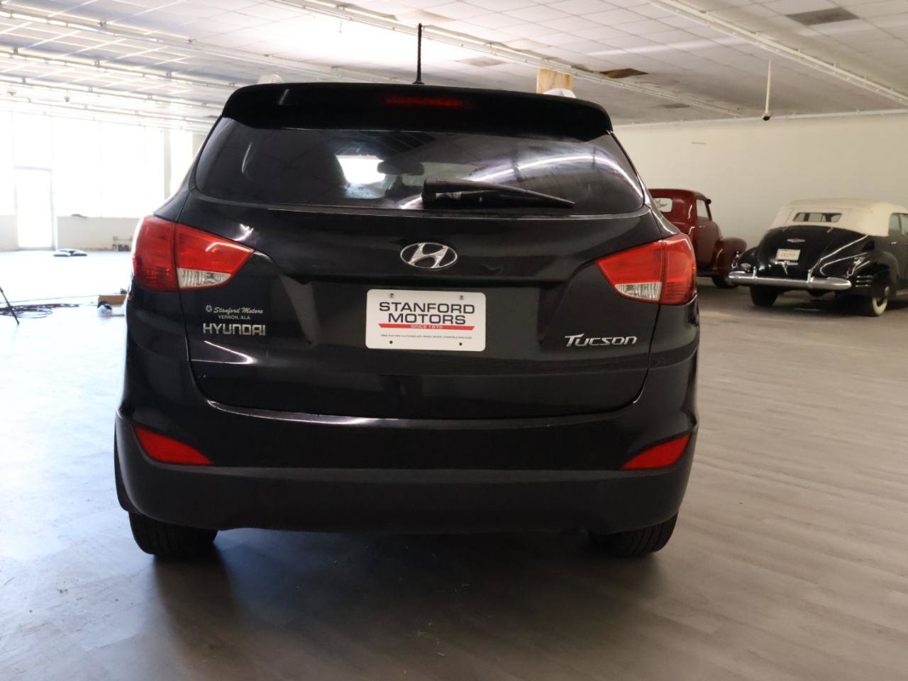 Used 2011 Hyundai Tucson GLS FWD image 8