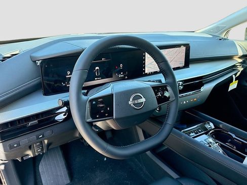 New 2026 Nissan Murano SL image 2