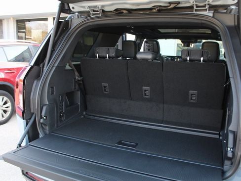 New 2026 Ford Expedition Platinum w/ Stealth Appearance Package AWD/4WD image 20