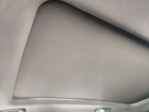 Used 2022 Chevrolet Equinox RS w/ RS Leather Package FWD image 27