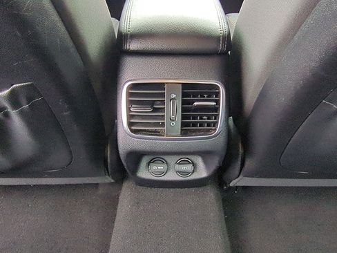 Used 2017 Kia Optima Premium w/ Hybrid Convenience Package image 29