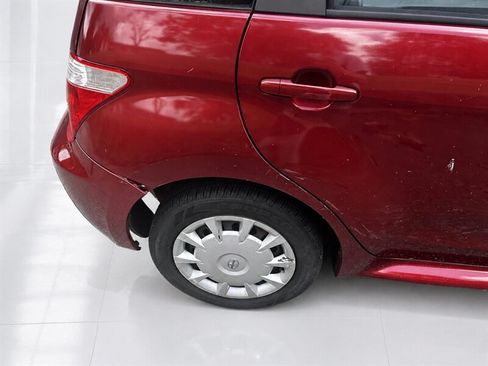 Used 2006 Scion xA FWD image 21