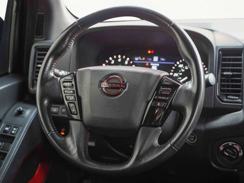 Used 2023 Nissan Frontier PRO-4X w/ Technology Package image 21