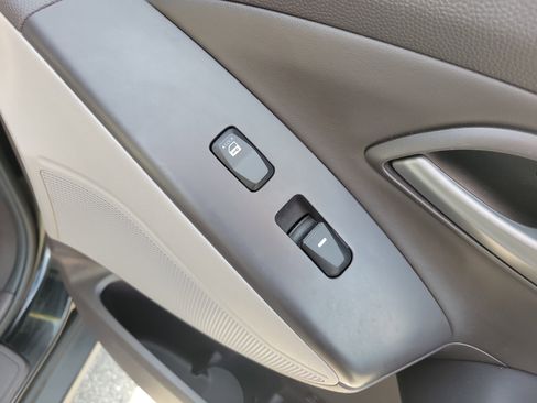 Used 2015 Hyundai Tucson SE AWD/4WD image 11