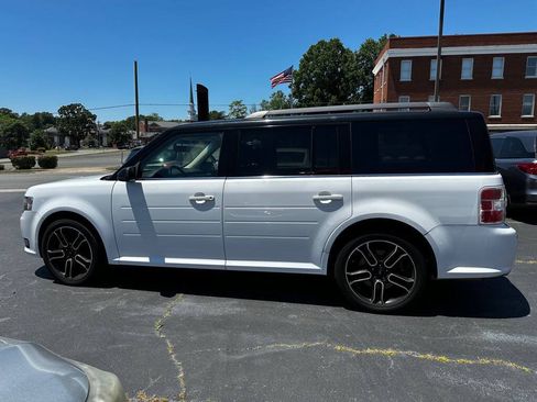 Used 2014 Ford Flex SEL w/ Equipment Group 202A AWD/4WD image 4