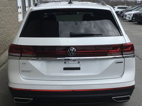 New 2026 Volkswagen Atlas SE image 4