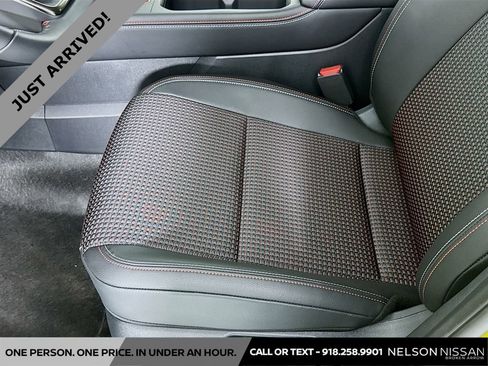 Certified 2025 Nissan Kicks SR image 18