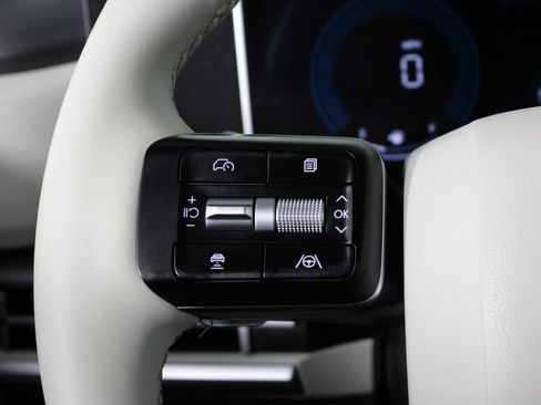 Certified 2026 Hyundai Santa Fe SE image 25