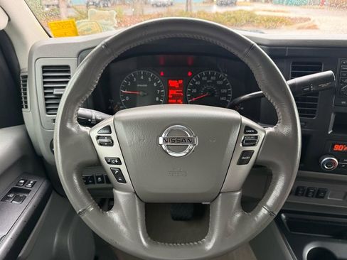 Used 2013 Nissan NV 3500 SL w/ Technology Pkg image 25