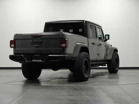 Used 2021 Jeep Gladiator Sport AWD/4WD image 4