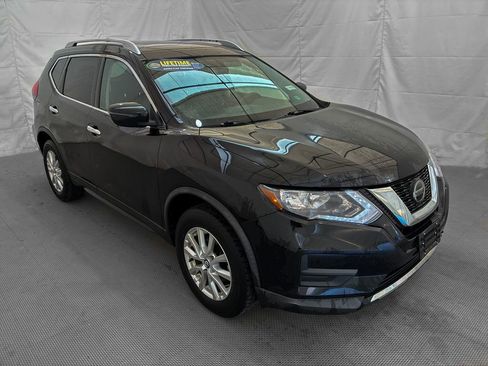 Used 2018 Nissan Rogue SV AWD/4WD image 10