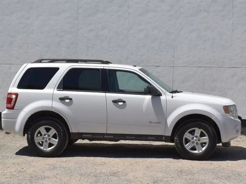 Used 2009 Ford Escape 2WD Hybrid image 6