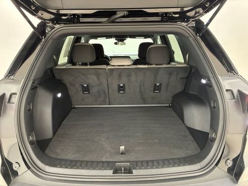 Certified 2025 GMC Terrain Elevation AWD/4WD image 17