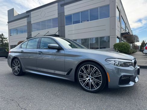Used 2019 BMW 540i w/ M Sport Package image 1