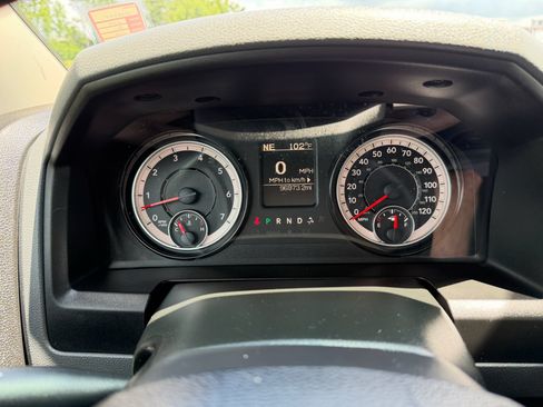 Used 2019 RAM 1500 Tradesman w/ Chrome Plus Package AWD/4WD image 17