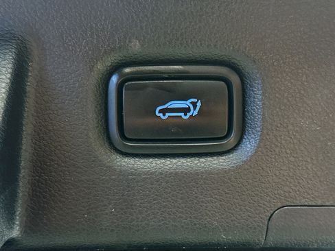 Used 2020 Hyundai Santa Fe SEL w/ Convenience Package AWD/4WD image 28