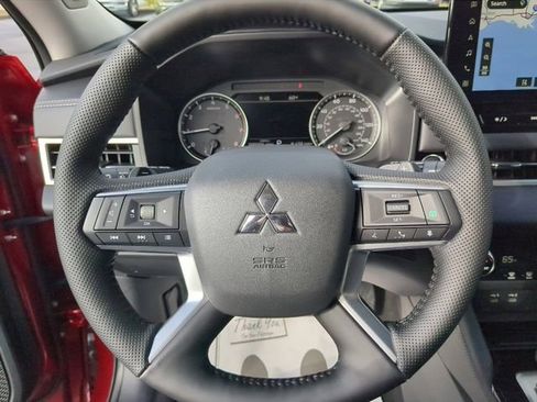 New 2026 Mitsubishi Outlander SE FWD image 34