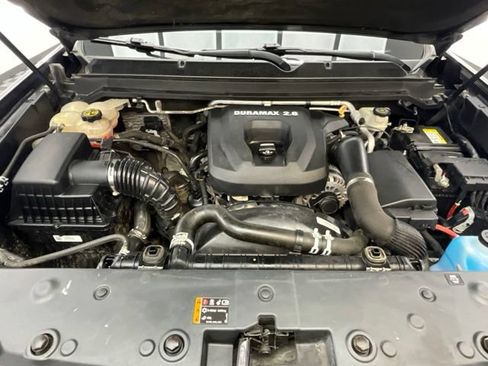 Used 2017 GMC Canyon SLT w/ Driver Alert Package AWD/4WD image 28