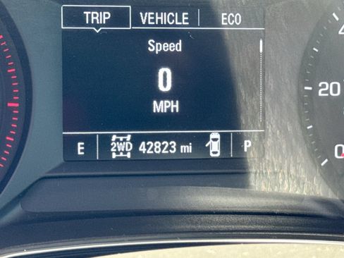 Used 2022 Chevrolet TrailBlazer LT AWD/4WD image 15