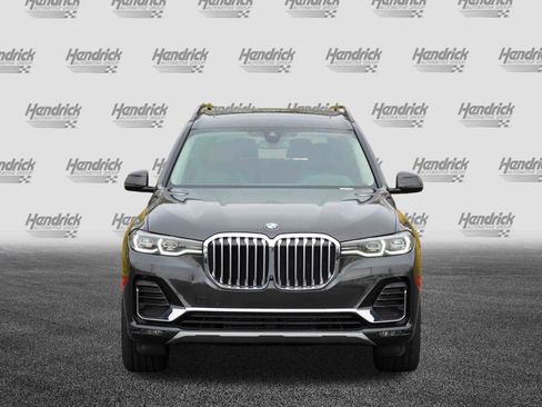 Certified 2022 BMW X7 xDrive40i w/ Premium Package image 3