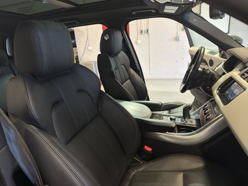 Used 2016 Land Rover Range Rover Sport Supercharged image 22