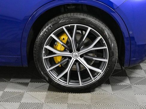 New 2025 Maserati Grecale GT image 4