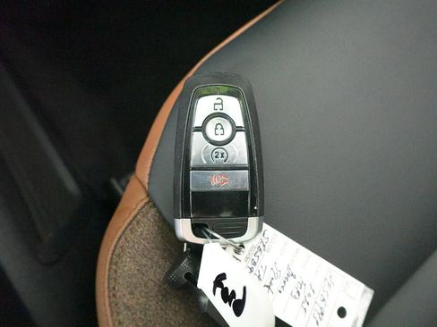 Certified 2025 Ford Bronco Sport Outer Banks w/ Outer Banks Tech Package+ image 34