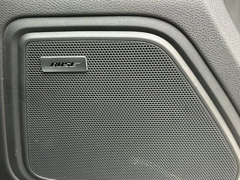 New 2026 Porsche Macan AWD/4WD image 20