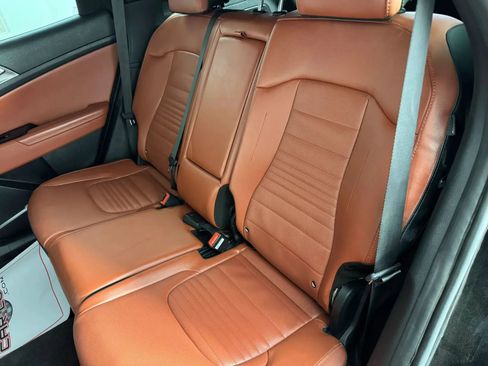 Used 2024 Kia Sportage SX image 40