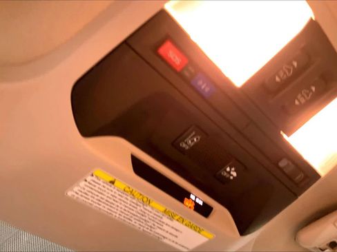 Used 2023 Subaru Impreza Premium image 34