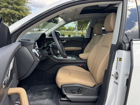 Used 2025 Audi Q8 Premium Plus image 26