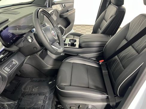Used 2026 Buick Enclave Avenir w/ Super Cruise Package FWD image 22